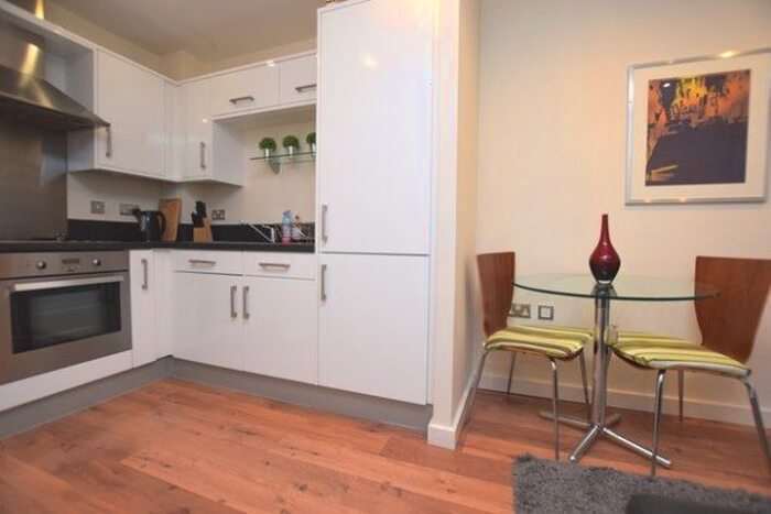 Studio To Rent In Napier Street, Sheffield, S11