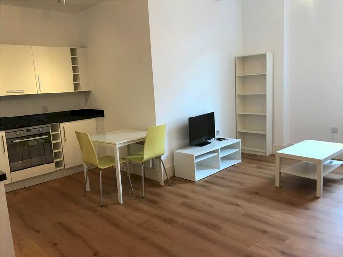 Studio To Rent In Town Hall, Bexley Square, Salford, Manchester, M3