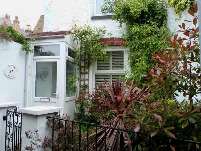 2 Bedroom Property To Rent In Nelson Place, Broadstairs, Kent, CT10