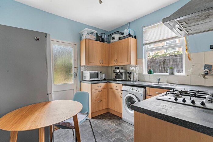 1 Bedroom Flat For Sale In Sydenham Road, London, SE26
