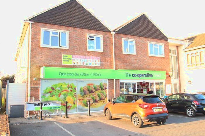 1 Bedroom Flat To Rent In School Road, Bristol, BS30