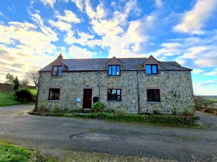 3 Bedroom Barn Conversion To Rent In Gorran, PL26