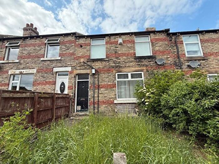 2 Bedroom Detached House For Sale In Frank Street, Greenside, Tyne & Wear, NE40