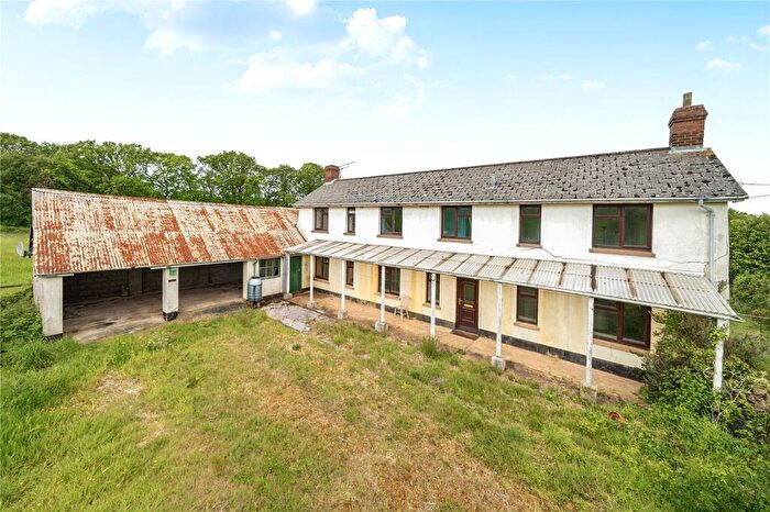 3 Bedroom Detached House For Sale In . Acres - Bow, Crediton, Devon, EX17