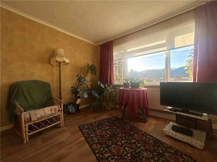 2 Bedroom Bungalow For Sale In Lowtherville Road, Ventnor, Isle Of Wight, PO38