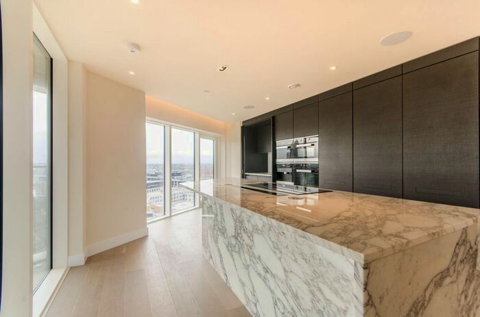 3 Bedroom Flat To Rent In Chelsea Creek, Fulham, London, SW6