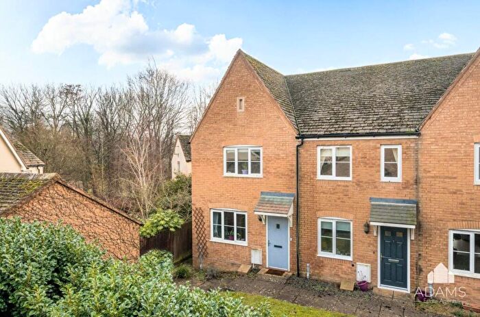 3 Bedroom End Of Terrace House For Sale In Wyndham Way, Winchcombe, Cheltenham, GL54