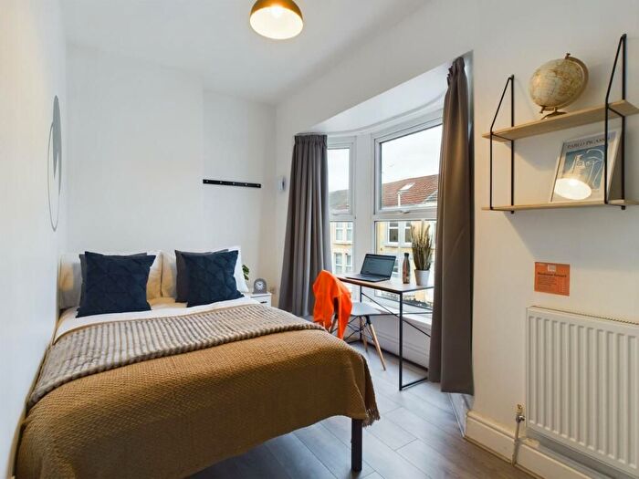 4 Bedroom Flat To Rent In Adelaide Road, Liverpool, L7