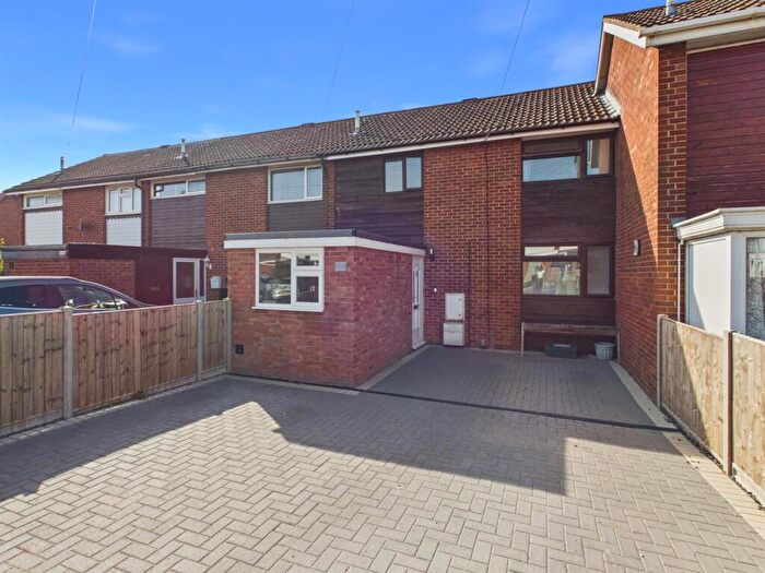 3 Bedroom Terraced House For Sale In Grove Road, Churchdown, Gloucester, GL3