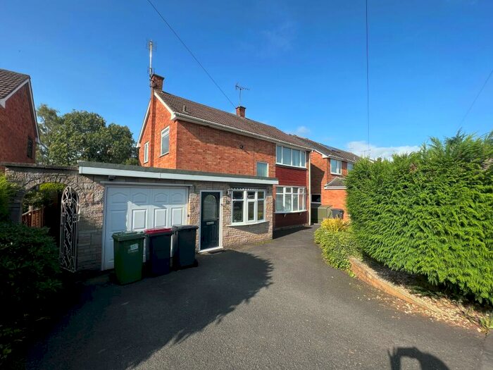 3 Bedroom Detached House To Rent In Holbeche Crescent, Coventry, CV7