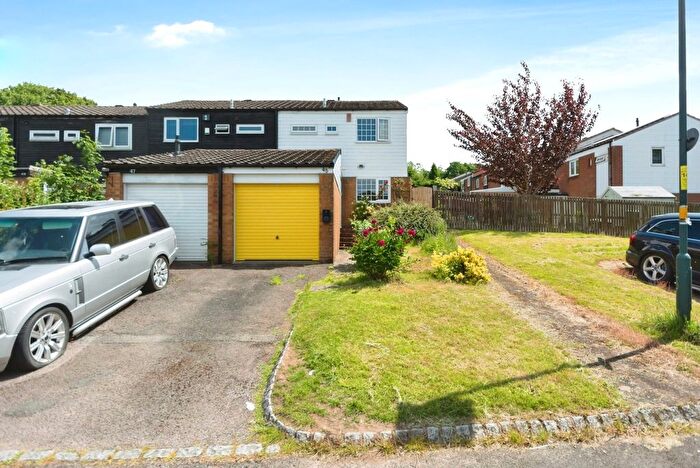 2 Bedroom End Of Terrace House For Sale In Greenway Gardens, Birmingham, West Midlands, B38