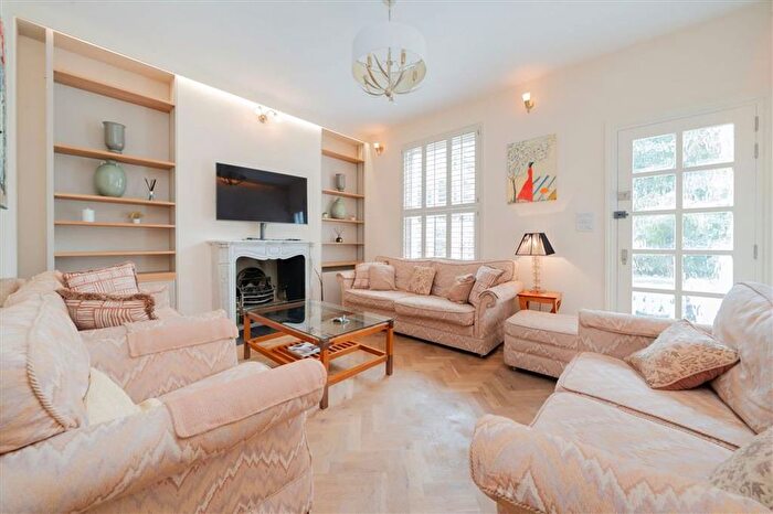 5 Bedroom Terraced House To Rent In Pelham Street, South Kensington, SW7