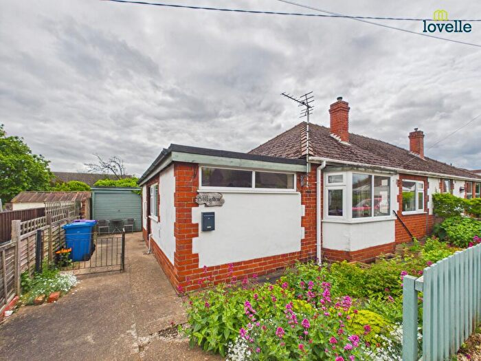 2 Bedroom Semi-Detached Bungalow For Sale In Hawthorn Avenue, Cherry Willingham, LN3
