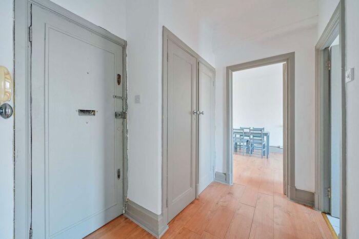 1 Bedroom Flat To Rent In Seymour Street, Marylebone, London, W1H