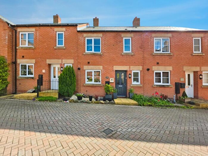 3 Bedroom Town House For Sale In Geneva Way, Biddulph, Stoke-On-Trent, ST8