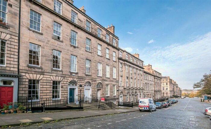 2 Bedroom Flat To Rent In Nelson Street, Edinburgh, EH3