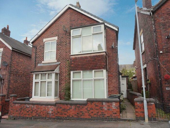 1 Bedroom Flat To Rent In Lorne Street, Burslem, Stoke-On-Trent, Staffordshire, ST6