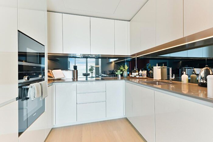 1 Bedroom Apartment To Rent In Newfoundland Place, London, E14