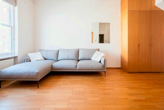 1 Bedroom Flat To Rent In St Stephens Gardens, Bayswater / Royal Oak, W2