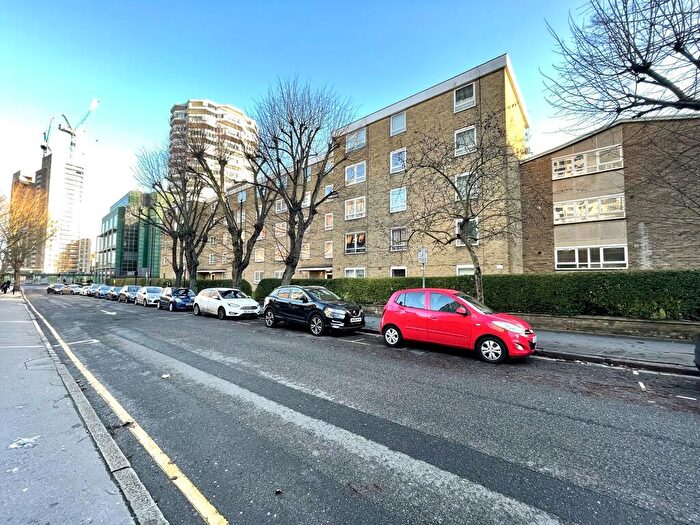 Studio To Rent In Altyre Road, Croydon, CR0