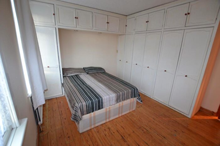 3 Bedroom Terraced House To Rent In Tree Road, London, E16