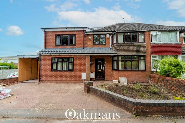 3 Bedroom Semi-Detached House To Rent In Gibbins Road, Birmingham, B29