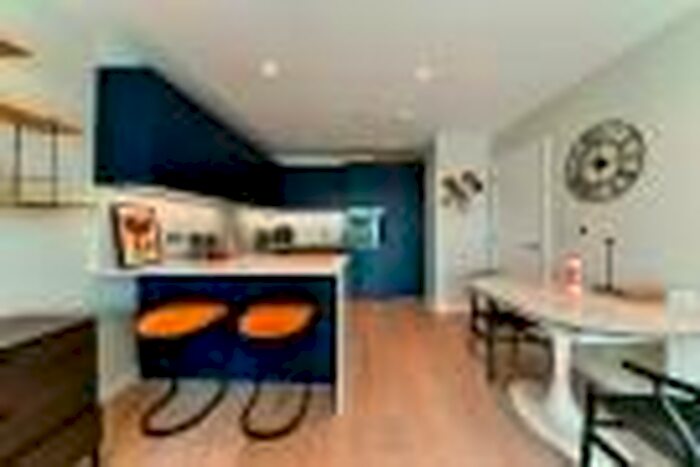 2 Bedroom Flat To Rent In Seven Sisters Road, London, N7