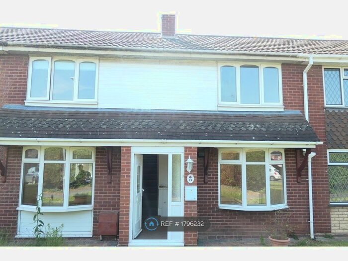 3 Bedroom Terraced House To Rent In Wheatcroft Close, Penkridge, Stafford, ST19