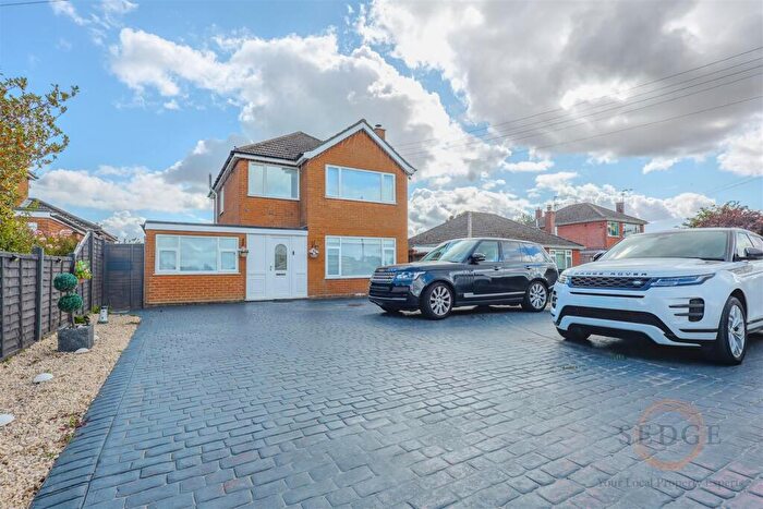 4 Bedroom Detached House For Sale In Belchmire Lane, Gosberton, PE11