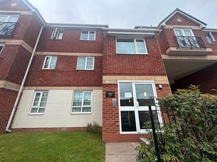 2 Bedroom Flat To Rent In Walsall Road, Great Barr, Birmingham, B42