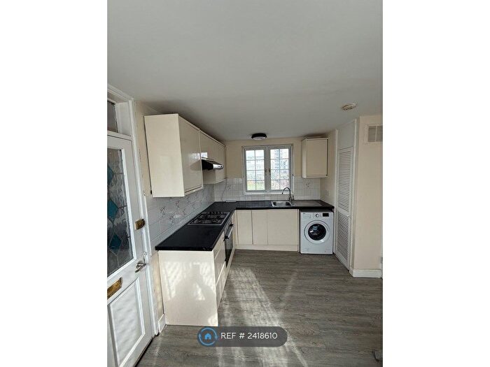 3 Bedroom Terraced House To Rent In Portmeadow Walk, London, SE2