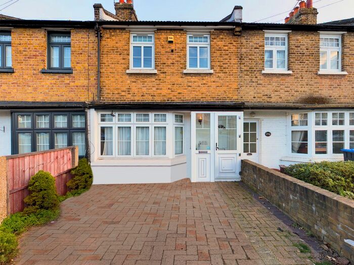 3 Bedroom Terraced House To Rent In Bury Street West, London, N9