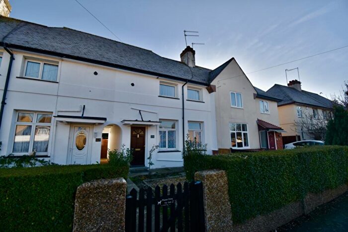 3 Bedroom Terraced House To Rent In Hazeldene Road, Northampton, NN2