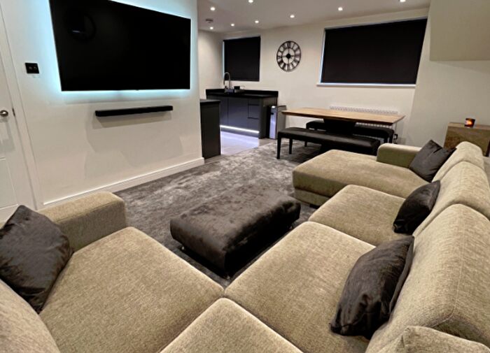 1 Bedroom Apartment To Rent In Rectory Road, Rochford, Essex, SS4