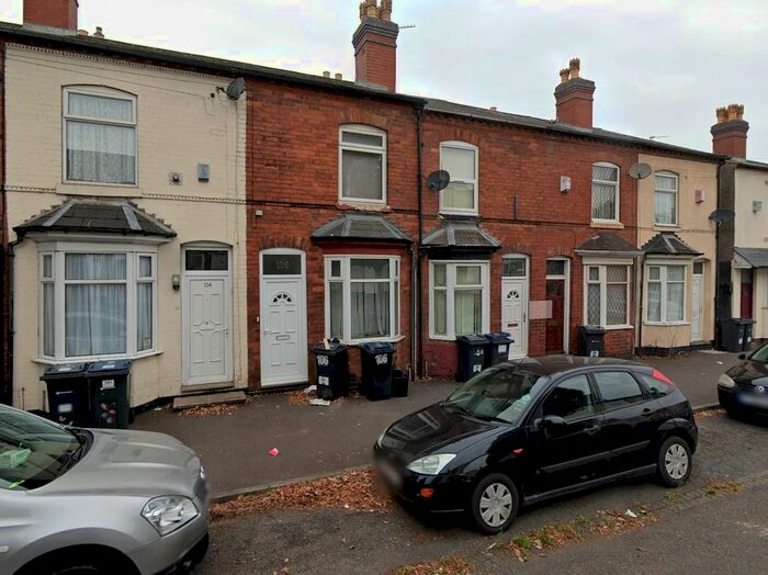 2 Bedroom Property To Rent In James Turner Street, Birmingham B18