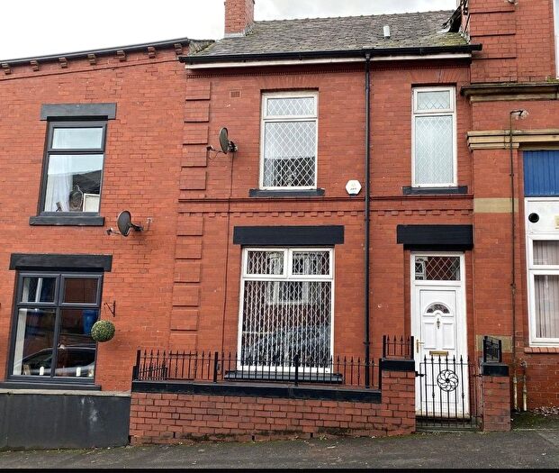3 Bedroom Terraced House For Sale In Sharples Hall Street, Waterhead, Oldham, Greater Manchester, OL4