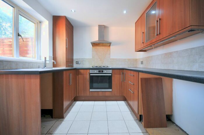 2 Bedroom Terraced House To Rent In Old Well Walk, Sale, M33