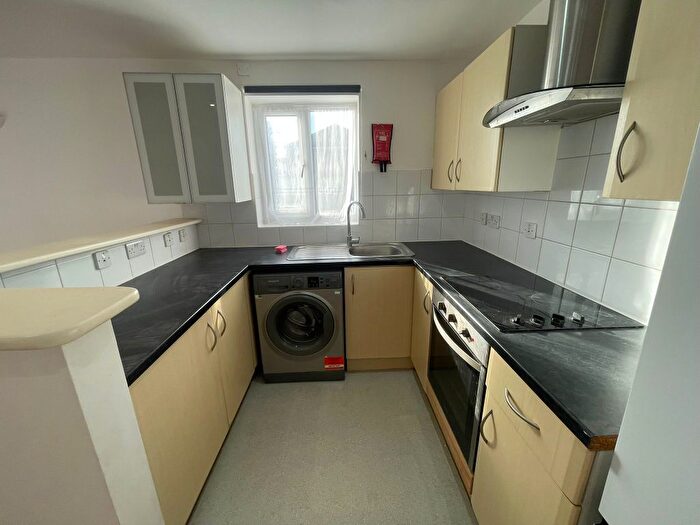 Block Of Flats To Rent In Tollgate Road, London, E6