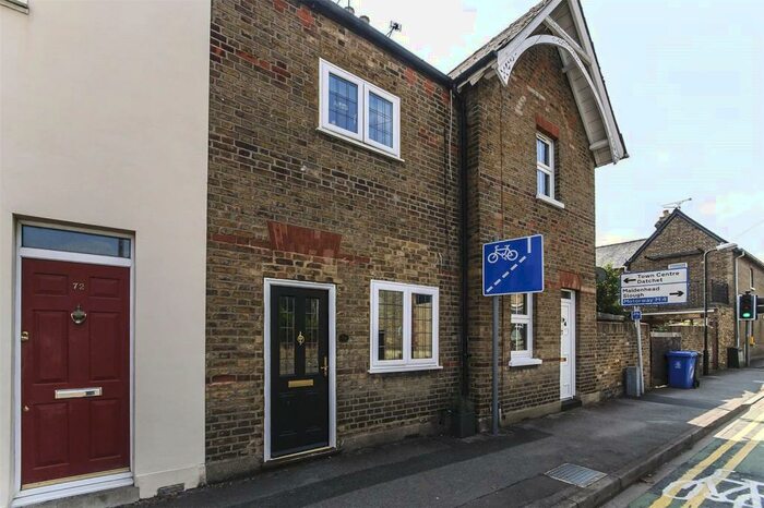 2 Bedroom Terraced House To Rent In Vansittart Road, Windsor, Berkshire, SL4