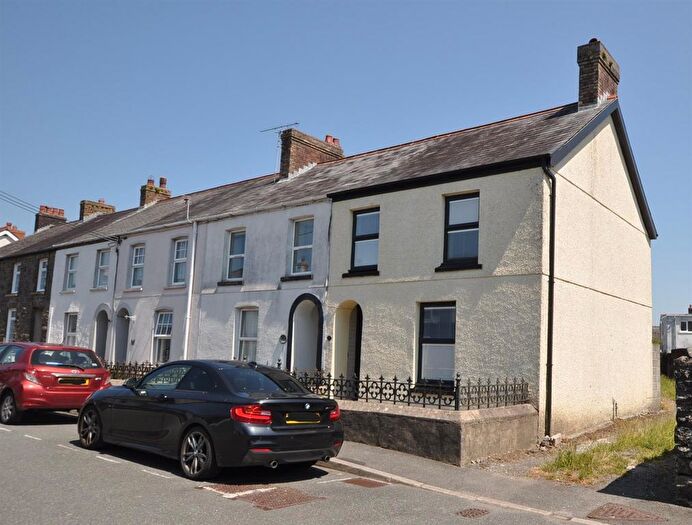 3 Bedroom End Terrace House For Sale In Park Street, Whitland, SA34