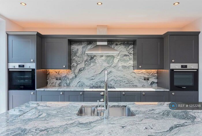 4 Bedroom Semi-Detached House To Rent In Raymond Crescent, Guildford, GU2