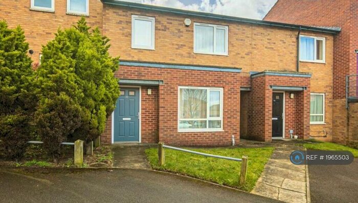 3 Bedroom Terraced House To Rent In Park Grange Mount, Sheffield, S2