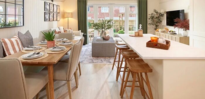 3 Bedroom Semi Detached House For Sale In Lorimer Avenue, Cranleigh, GU6