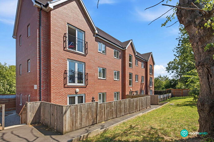 2 Bedroom Apartment For Sale In Sussex Road, Chapeltown, S35