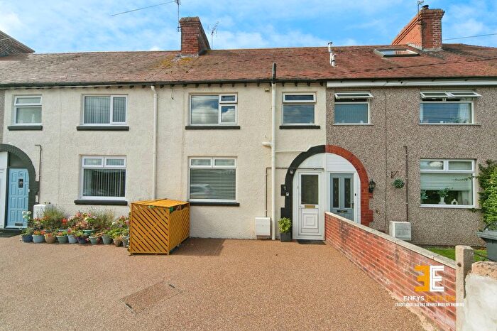 2 Bedroom Terraced House For Sale In Llanrhos Road, Penrhyn Bay, LL30