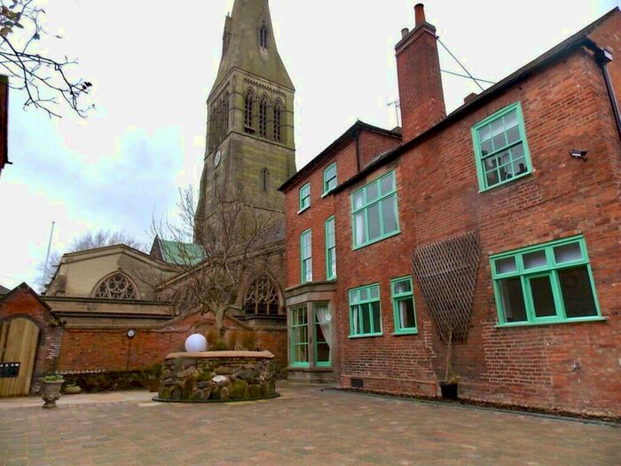 2 Bedroom Flat To Rent In St Martins East, Leicester, LE1