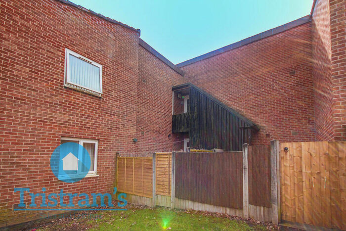 2 Bedroom Apartment To Rent In Calderdale, Nottingham, NG8