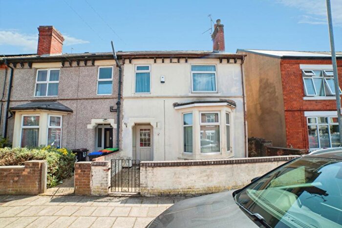 4 Bedroom End Of Terrace House For Sale In Howard Street, Sutton-in-Ashfield, Nottinghamshire, NG17