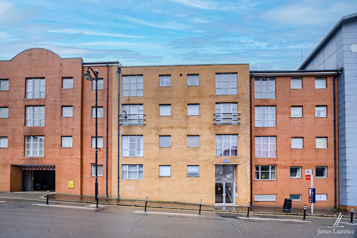 1 Bedroom Apartment For Sale In Hallmark Apartments, Newhall Hill, Jewellery Quarter, B1