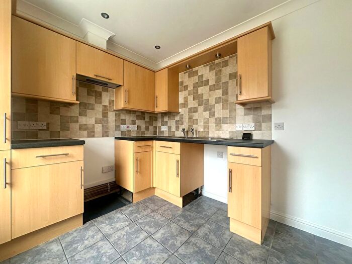 2 Bedroom Flat To Rent In Brent House, Paddock Road, Birchington, Kent, CT7